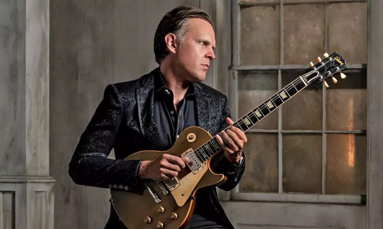 Blues guitarist Joe Bonomassa plays Johnny Mercer Theatre - Vimarsana News