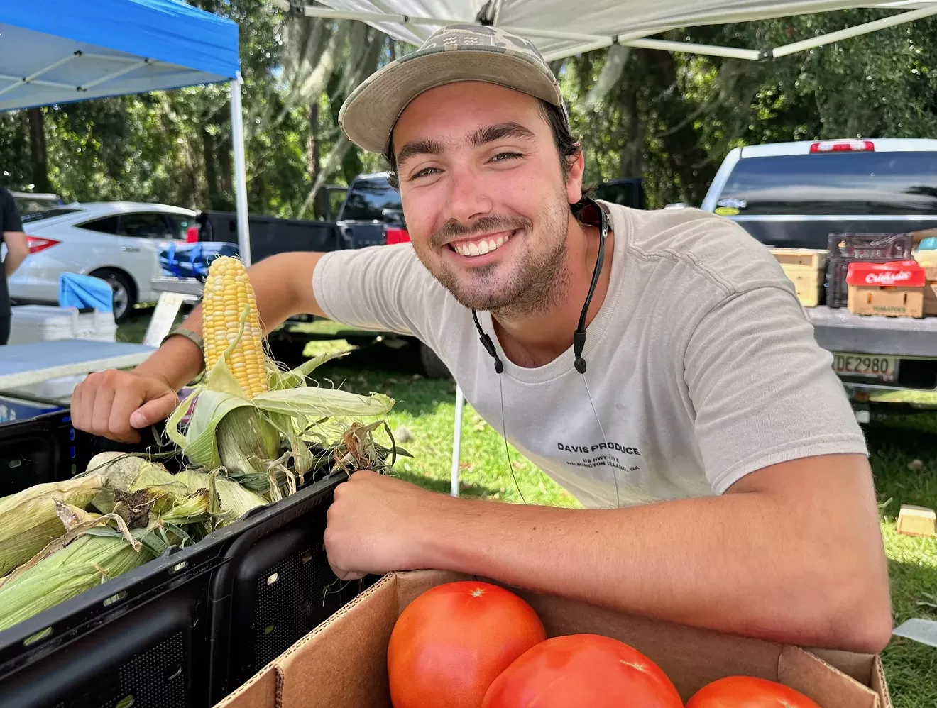 BUNNY IN THE CITY: Islands Farmers' & Community Market - Vimarsana News