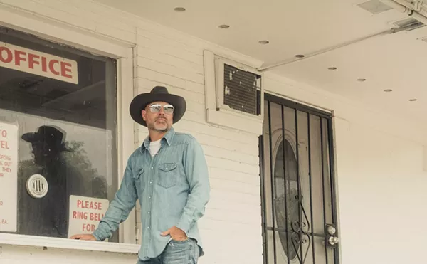 Jon Randall Entered the Studio, This Time for His Own Album