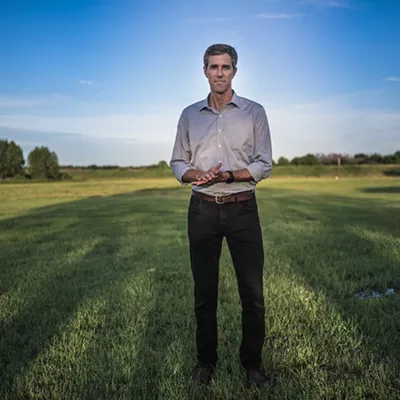 Texas Dems want Beto O'Rourke to take over the governor's mansion.