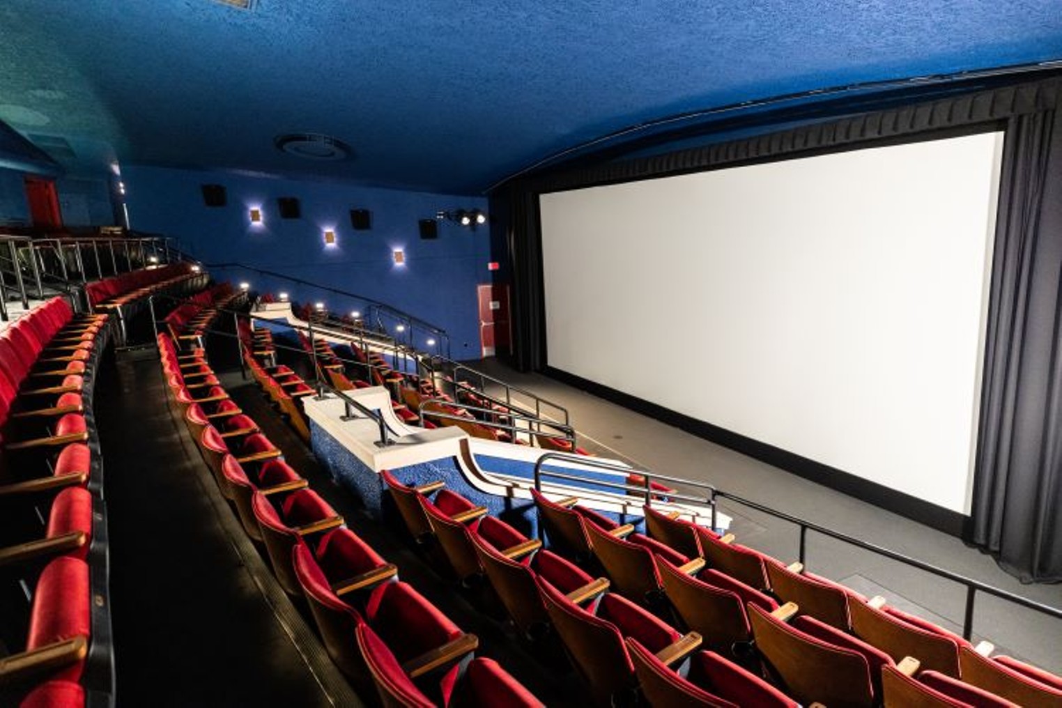 10 Ways You Can Support Movie Theaters So They Can Stick Around Dallas Observer