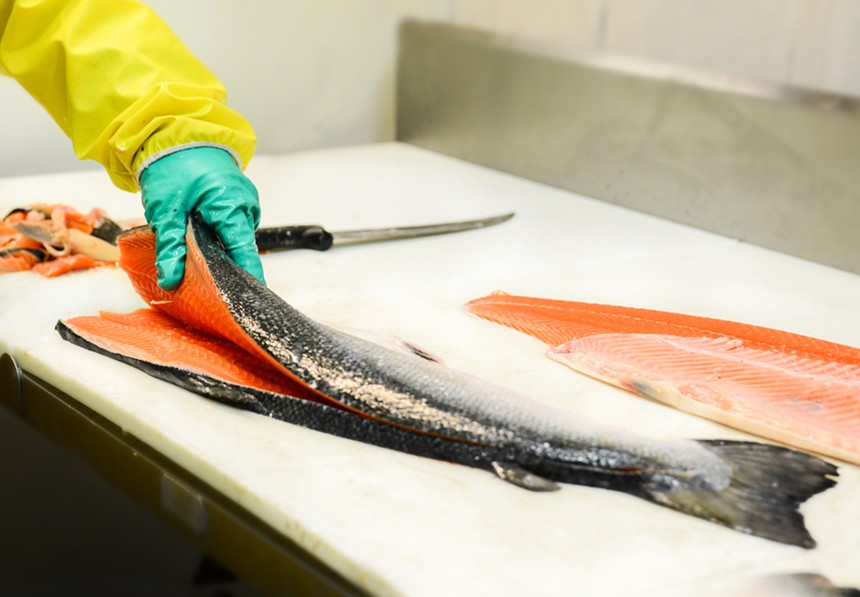 Prepping sustainable fish at Seattle Fish Co. - SEATTLE FISH CO.