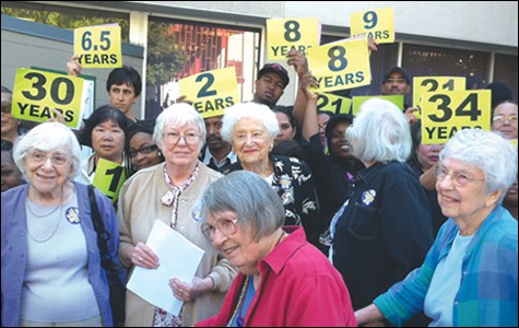 Residents Take Sides In Piedmont Gardens Lockout East Bay Express