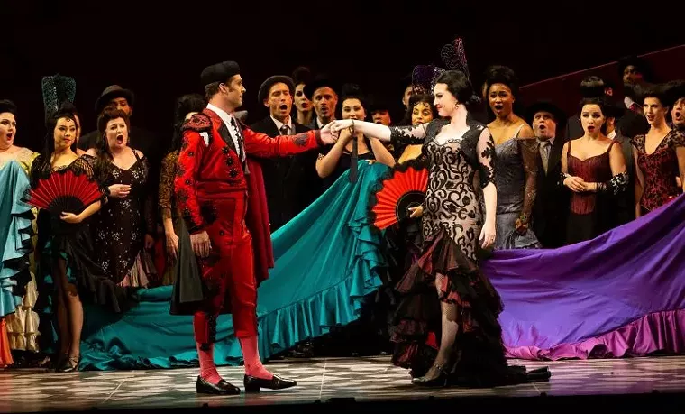 Carmen (Carolyn Sproule) and her new lover Escamillo (Christian Pursell) - PHOTO BY LYNN LANE