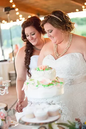 Alyssa and Heidi Furling had their ceremony and reception at Jim Edgar Panther Creek State Wildlife Area near Chandlerville. - PHOTO BY JILL GUM PHOTOGRAPHY