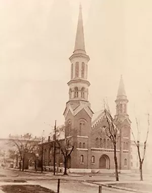 The current First Presbyterian Church building at Seventh and Capitol in Springfield was purchased from Third Presbyterian in 1872. The magnificent steeple towers were struck by lightning and demolished in the early 20th century.