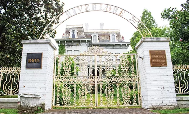 The Riverlore mansion reflects the wealth that once flowed through Cairo. Two public housing apartment complexes were condemned in 2017, leaving more than 400 residents without a home. - PHOTO BY MADELYN BECK