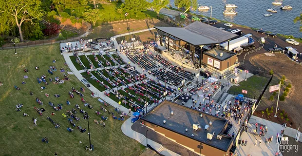 Decatur’s Devon Amphitheater