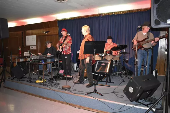 The Wanderers 5 play cool old country and classic 1950s and 60s songs at Guitars & Cadillacs this Saturday.