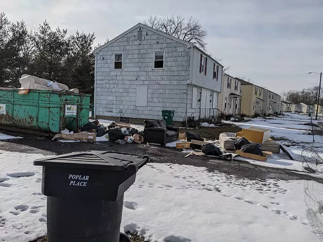 Nearly two years after the Illinois Housing Development Authority announced financing to fix Poplar Place, the east side development remains a mess. - PHOTO BY BRUCE RUSHTON