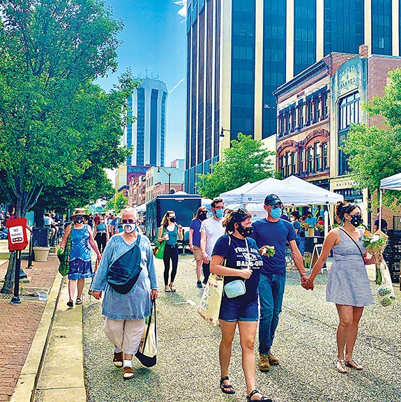 Best Place To Go Downtown 2020 Old Capitol Farmers Market Arts Culture Music