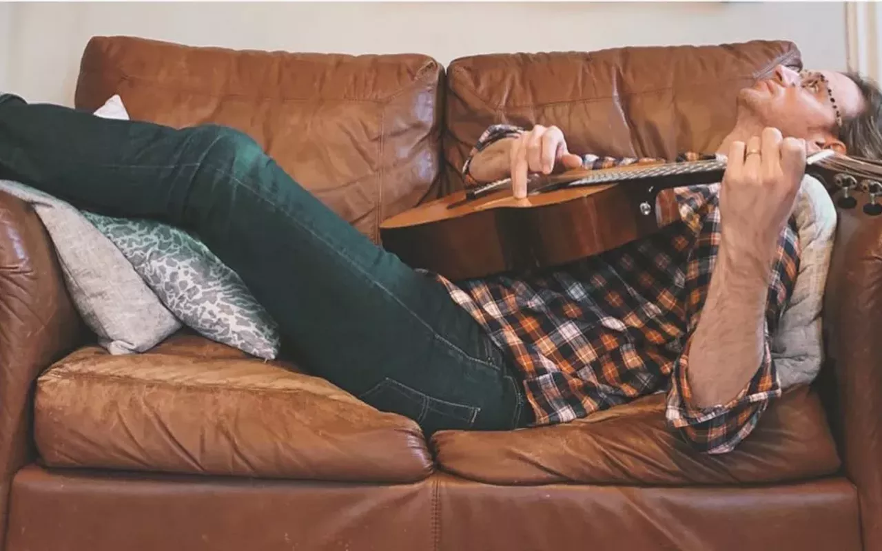 Stuart Smith plays a Couch Concert on Facebook Live from his home on Friday at 7 p.m.