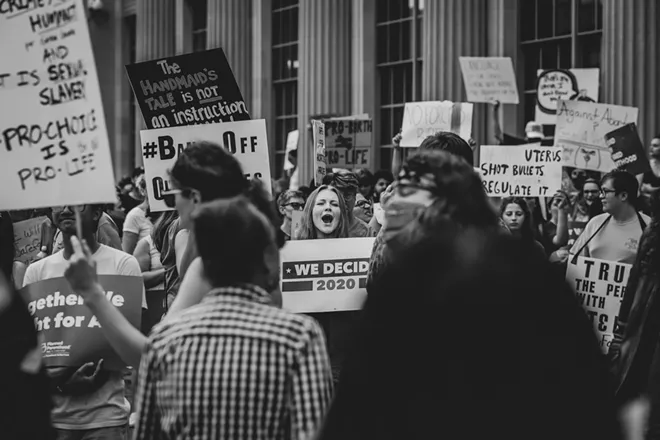 Abortion rights supporters rally in Springfield following Supreme Court decision - Vimarsana News