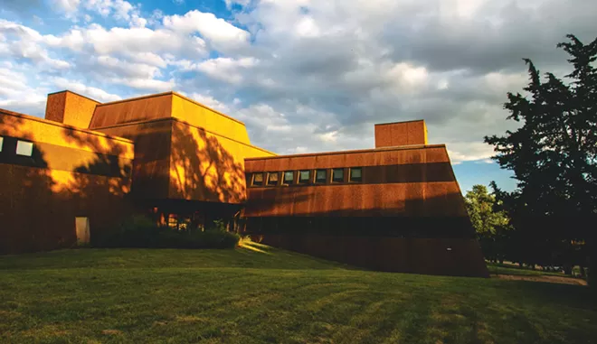 The museum built on Native American burial mounds - Vimarsana News