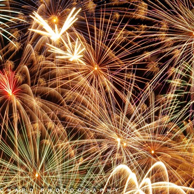 Clarkston fireworks from Bantam field&nbsp;on July 4, 2016. Photo by&nbsp;Eric Cutlip.