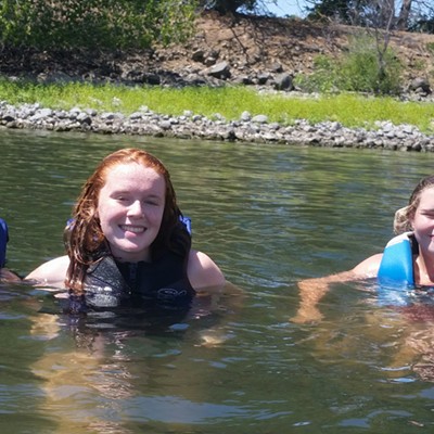 Grandparents Lona and Wayne Hirschel floating down the Snake River with our grandaughters Abby (13) &nbsp;and Hailey (16) Curry from Nebraska (parents Patti & James Curry) and Tori Blewett (11) from Clakston (parents Sheila Maechtle and Matt Blewett). July 2015