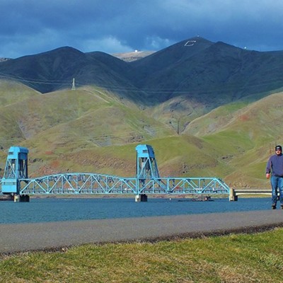 Rollin' by the blue bridge