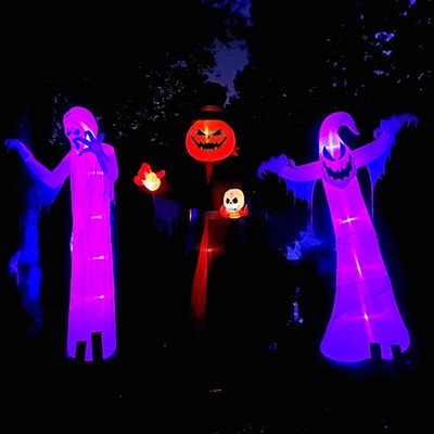 This photo of Halloween spirits floating through the park was taken by Leif Hoffmann (Clarkston, WA) in the late afternoon of October 28, 2023 when visiting the Hells Gate State Park's annual Haunted Campground with family.