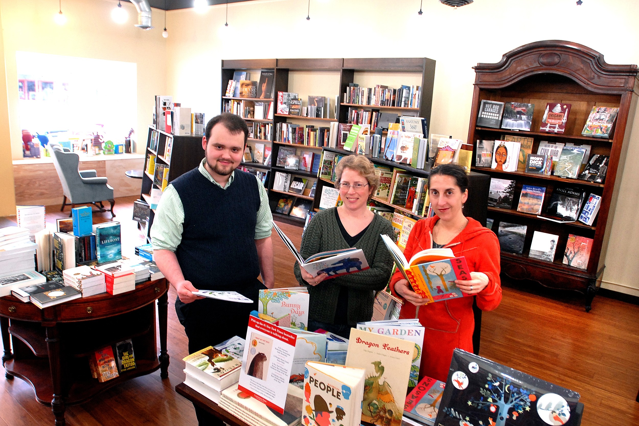 Nearly 20 authors signing Thursday at BookPeople's grand re-opening