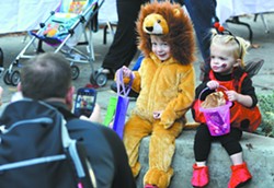 Cash in on candy and dress up for dough: Your weekend guide for quad-city Halloween festivities