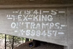 July 19, 1941, Tex King of Tramps heading South. The X-698457 number appears on other markings with different digits, but is still a mystery. Photo by Charlie Wray