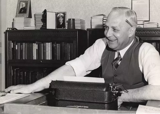 A 1938 photograph of Frank B. Robinson sitting at a desk behind his typewriter. - PSYCHIANA DIGITAL COLLECTION, DIGITAL INITIATIVES, UNIVERSITY OF IDAHO LIBRARY