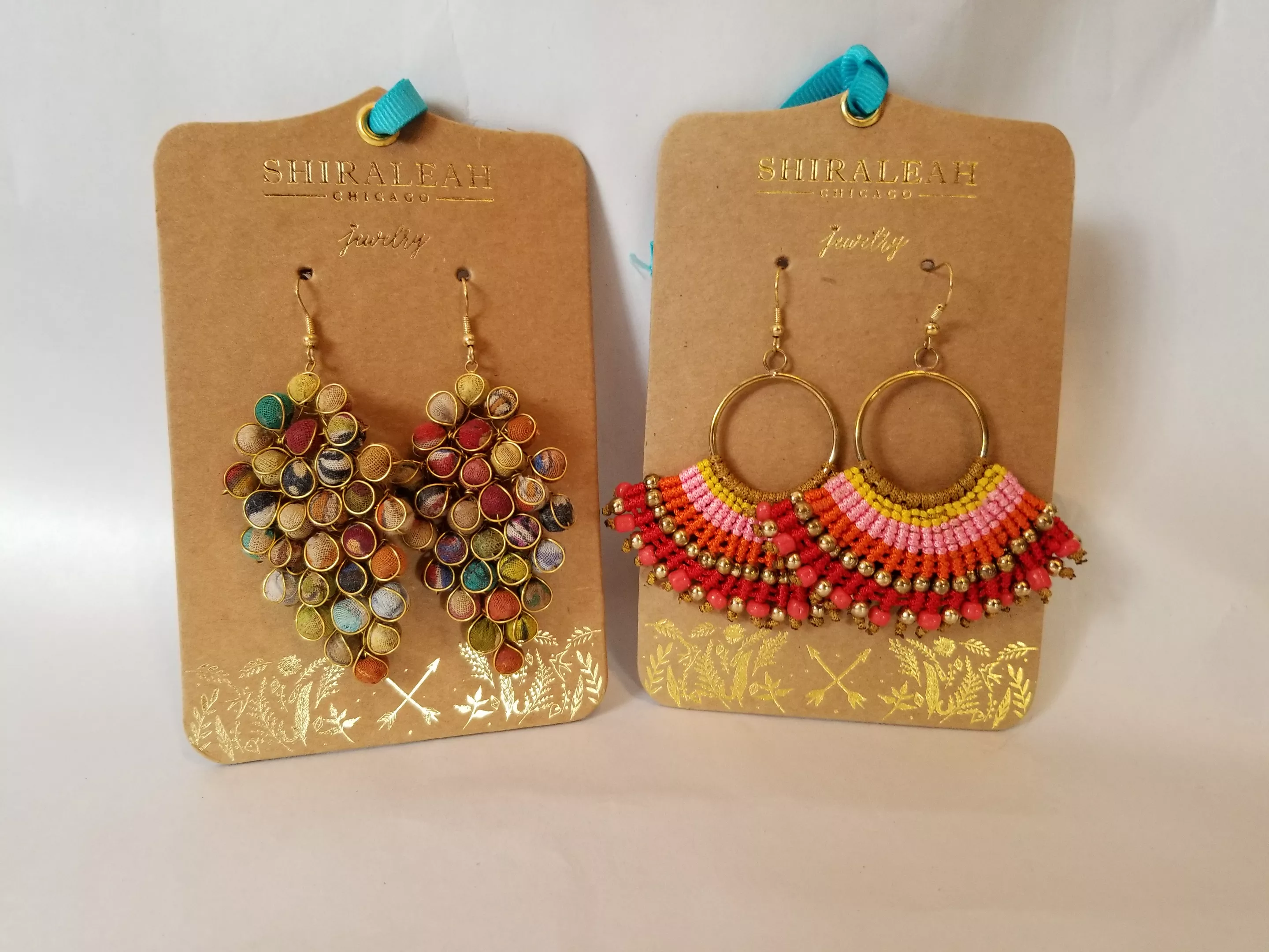 2018-holiday-guide-shop-local-gift-ideas-community-lifestyle