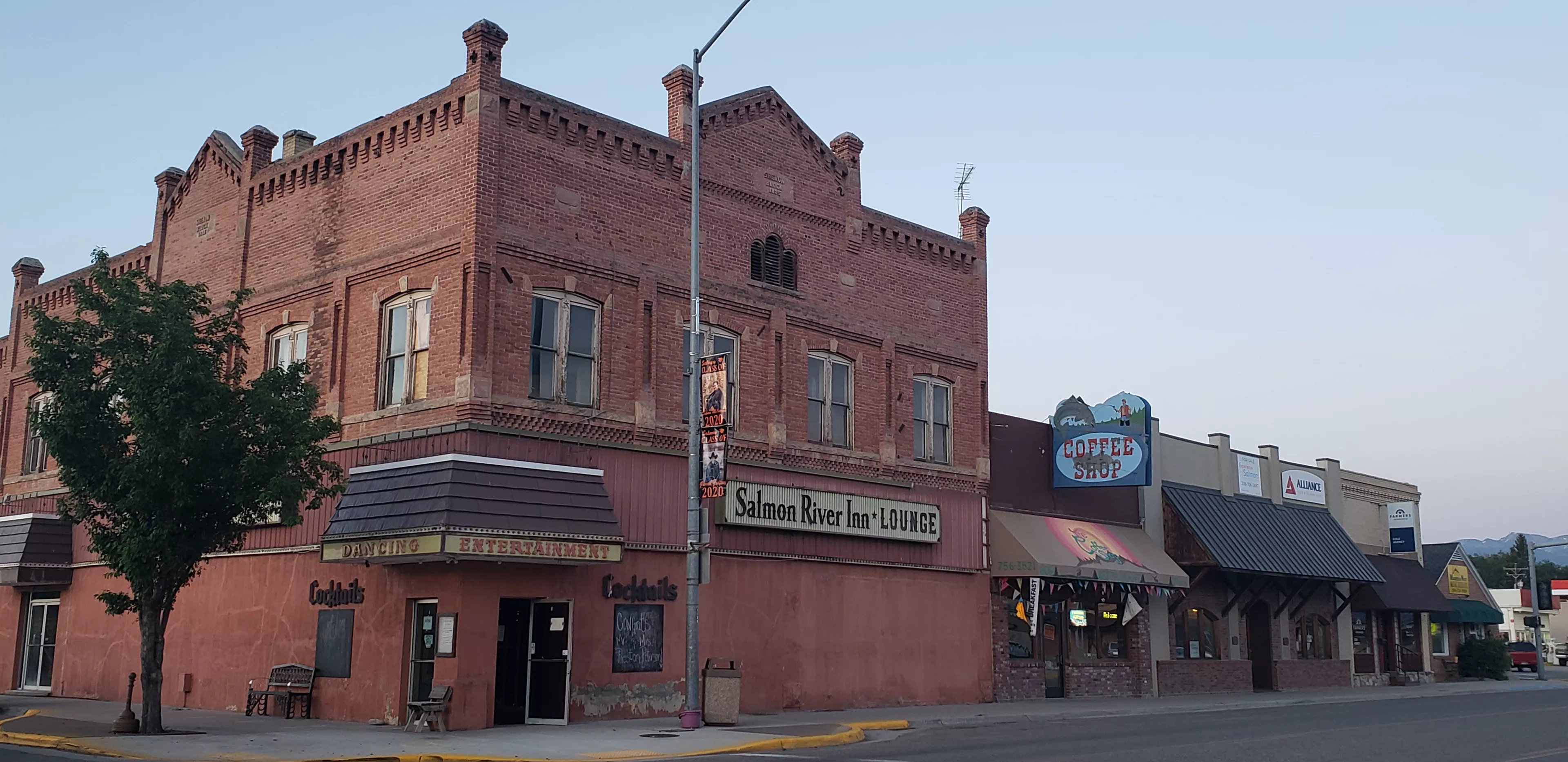 Wandering Ribbons of Highway A trip to Salmon, Idaho Community