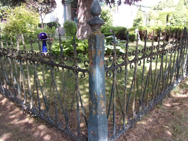 iron fence 1