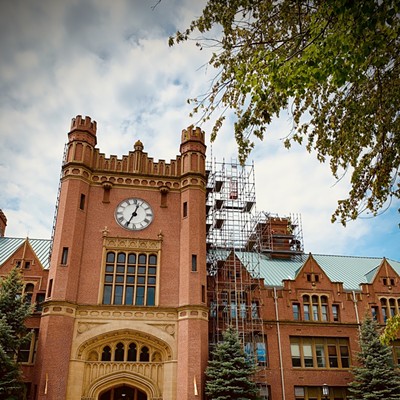 Second University of Idaho administration building getting masonry repairs. Original building was destroyed by fire in 1906.