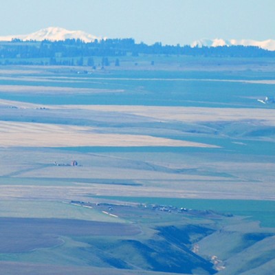 Zoomed in on the Eagle Caps as seen from the top of the Lewiston Hill