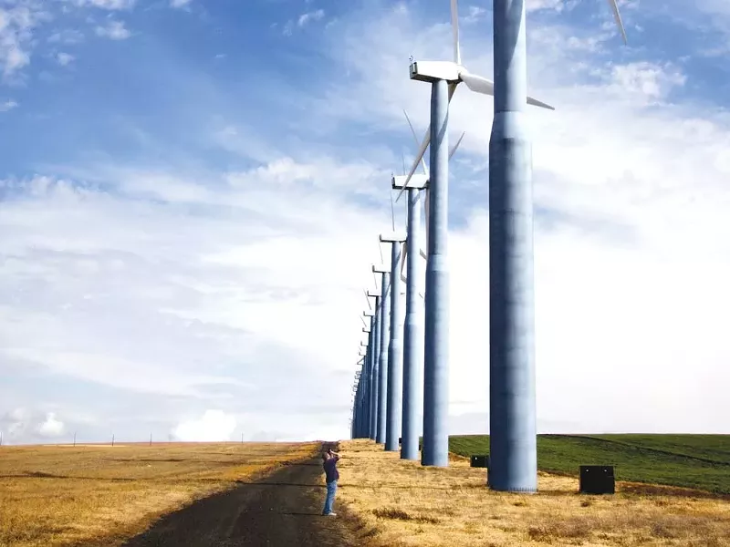 A windmill in Oregon - CARL DAVID LEETH