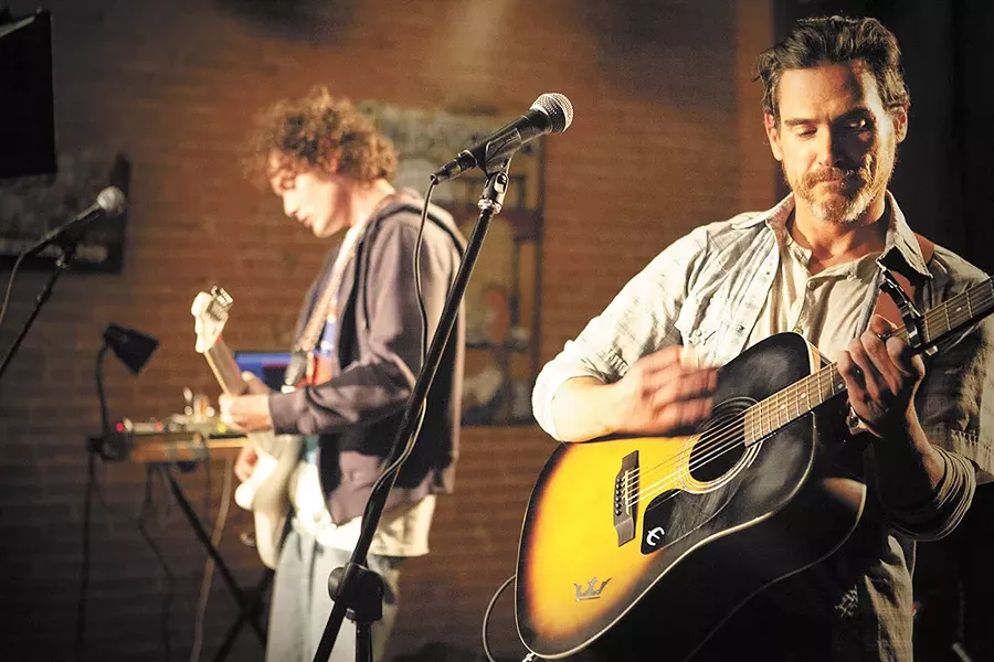 Billy Crudup (right) delivers a strong performance in William H. Macy's flawed directorial debut.