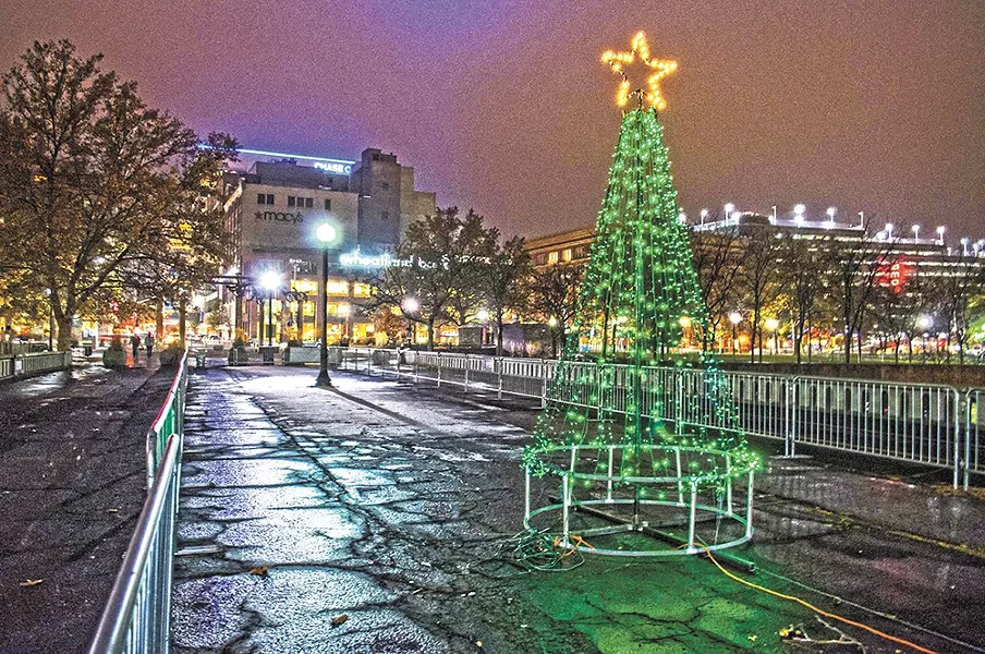 holidayguide2-1.jpg