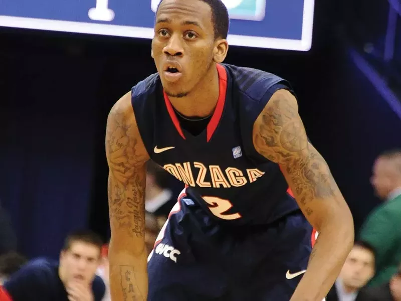 Marquise Carter leads the Zags by making 84 percent of his free throws.