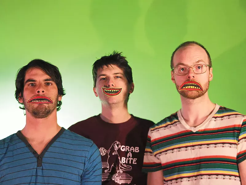 Say cheese, guys.