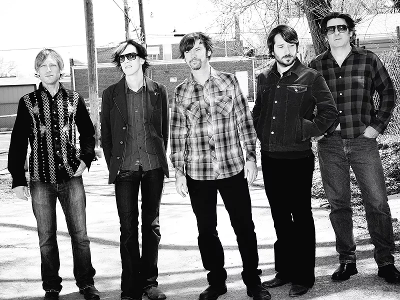 Son Volt\'s latest album, Honky Tonk, features plenty of fiddles and steel guitar.