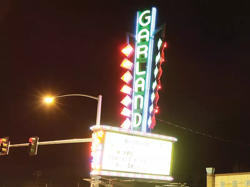 The Garland - YOUNG KWAK