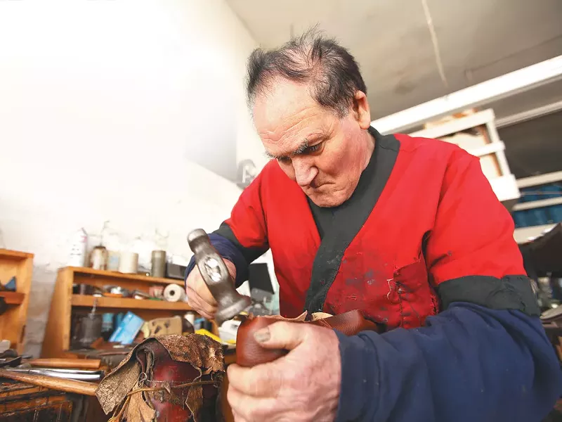 merchant.cruzalbisu.jpg