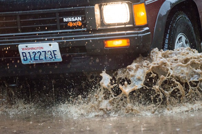 Rain of terror: Images from Thursday's deluge (14)