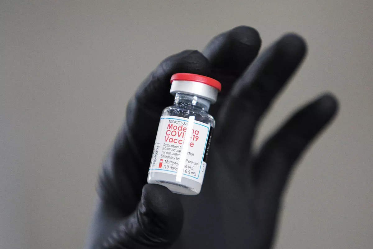 More White people are getting vaccinated per capita than non-White people, particularly Black and Hispanic people. - YOUNG KWAK PHOTO