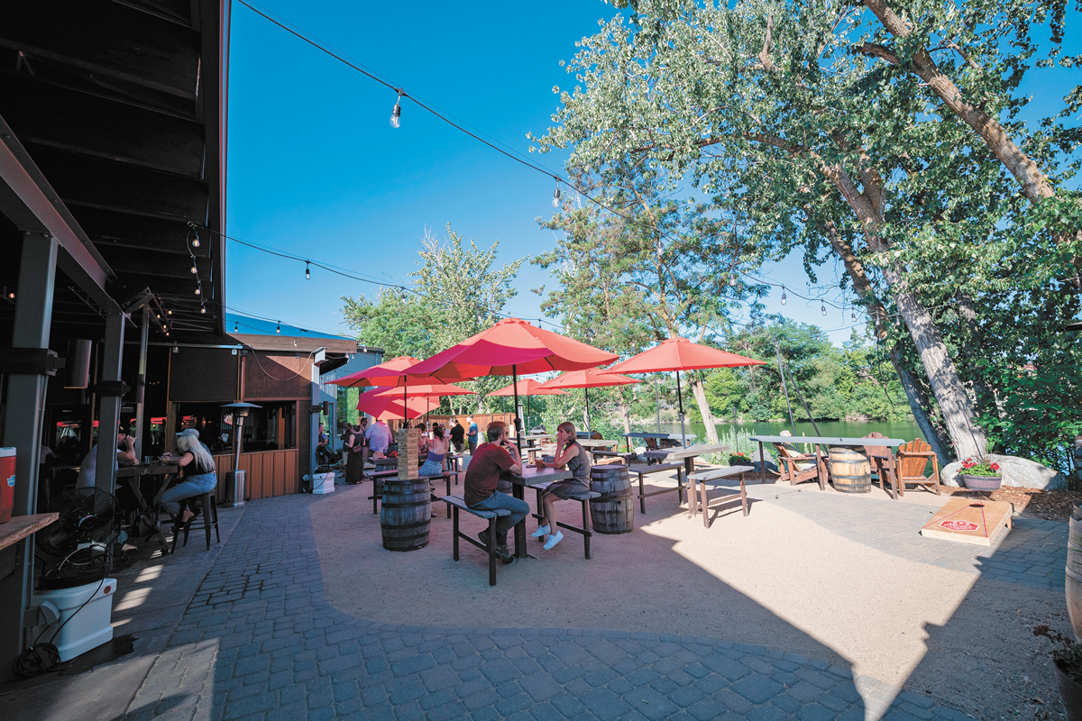 Best Local Brewery &amp; Best Patio for a Bar or Tasting/Tap Room: No-Li Brewhouse