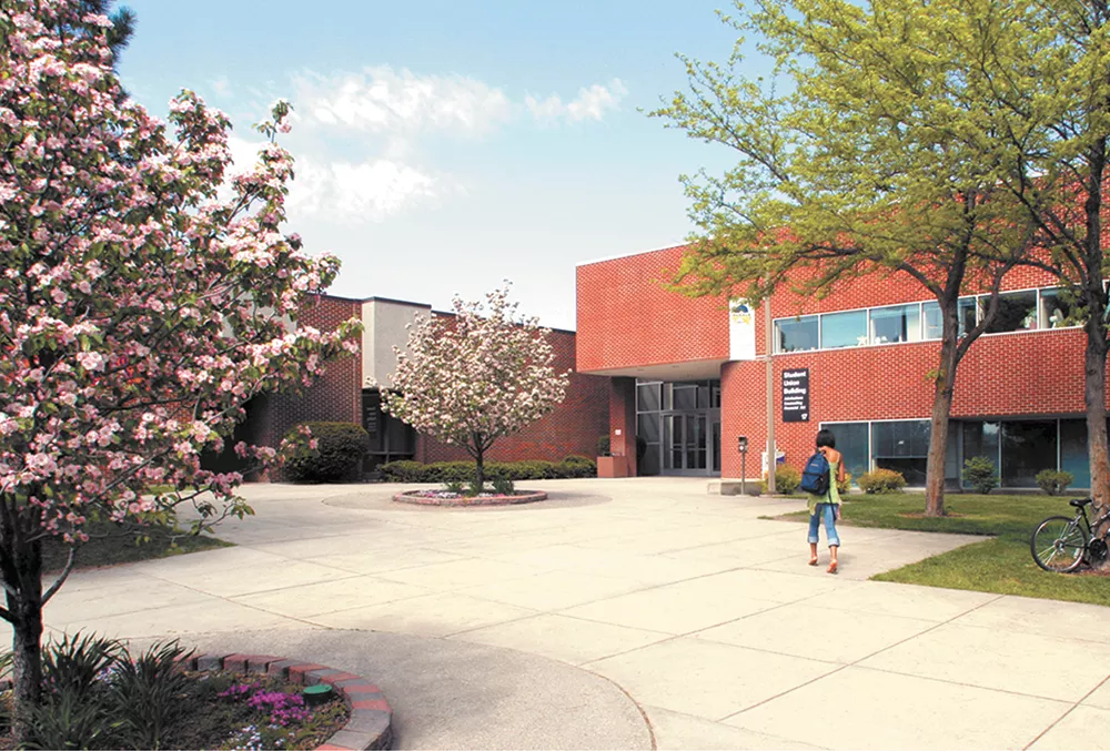 Spokane Falls Community College and others in the state are working to make the path to four-year colleges easier for students.
