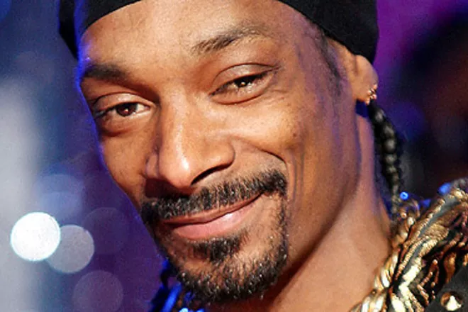 Snoop Dogg plans to stop in north Spokane while traveling through Washington on his Puff Puff Pass Tour.