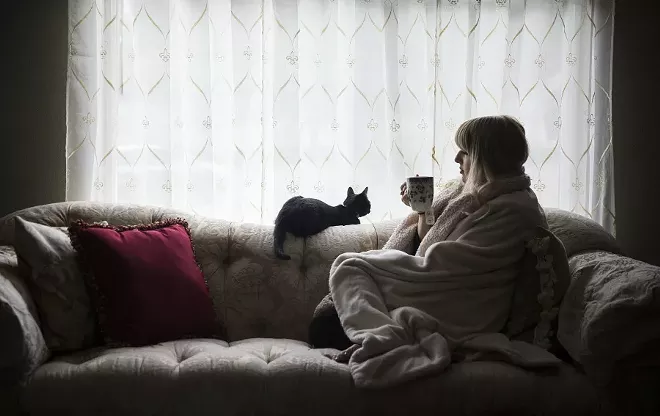 Victoria Toline, who needed nine months in 2014 to taper off the drug Zoloft, at home in Gig Harbor, Wash., Nov. 7, 2018. Many people on antidepressants quit without much trouble, but withdrawal reactions are an enormous and common problem and have contributed to soaring rates of long-term antidepressant use. “I had to drop out of school,” she said. “My life’s been on hold.” - RUTH FREMSON/THE NEW YORK TIMES