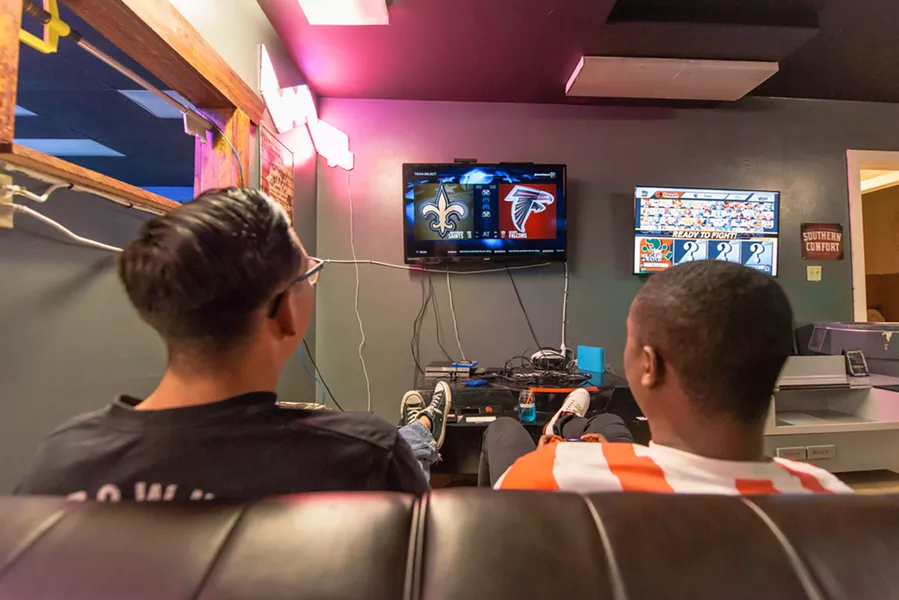 GeeksNGlory wants to bring back "couch co-op." - ERICK DOXEY