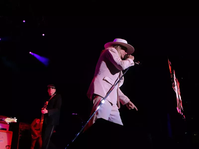 Robin Zander, suave mofo. - DAN NAILEN