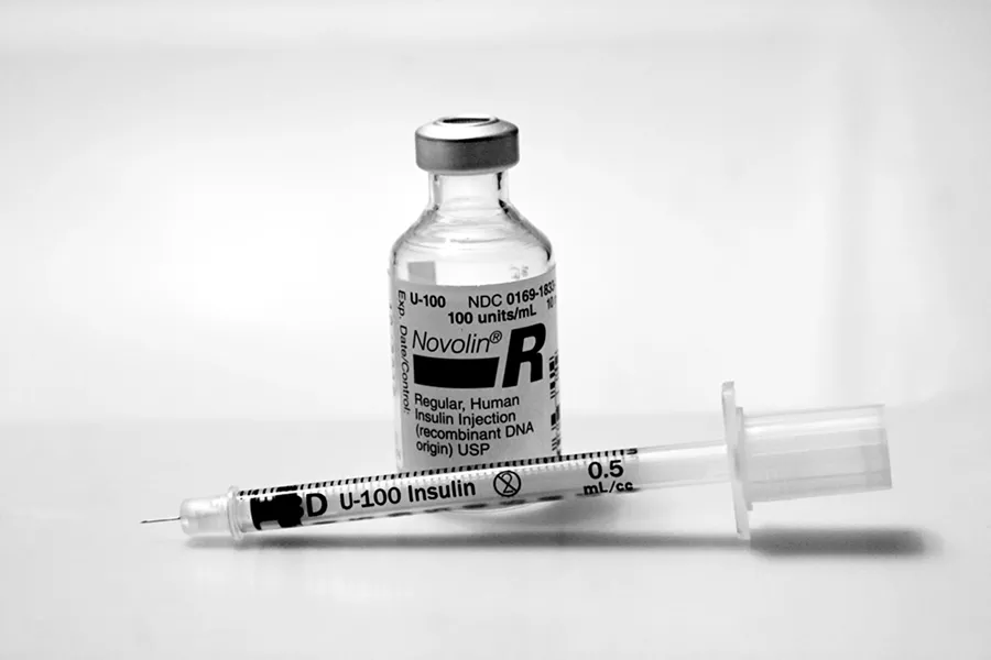 Insulin - 2C2K PHOTOGRAPHY