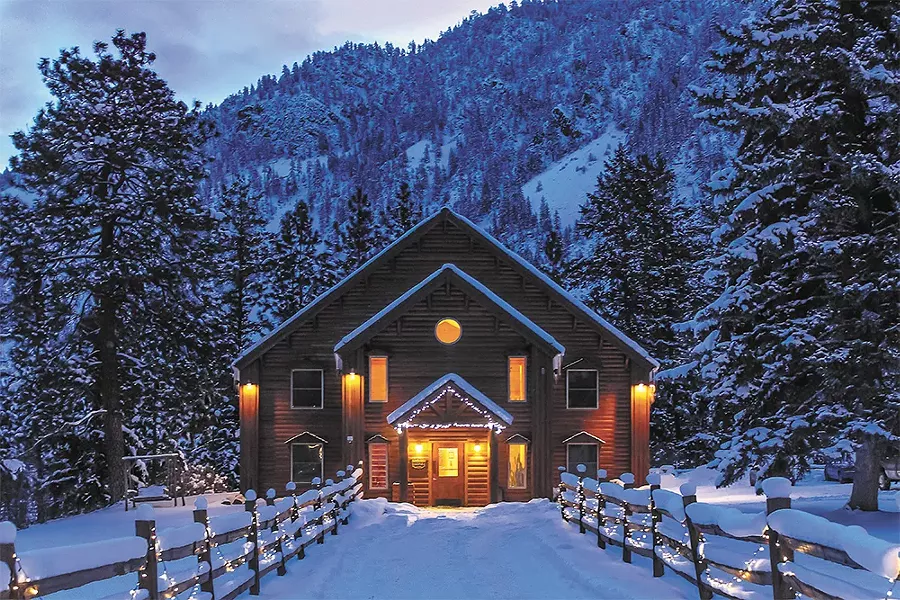 Quinn's Hot Springs Resort