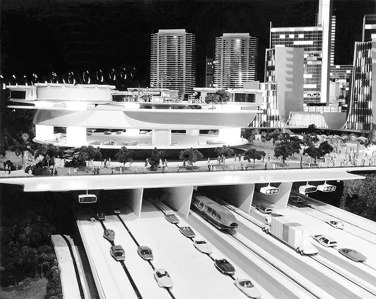 Futurama, a 1939 version of the driveless-car future.